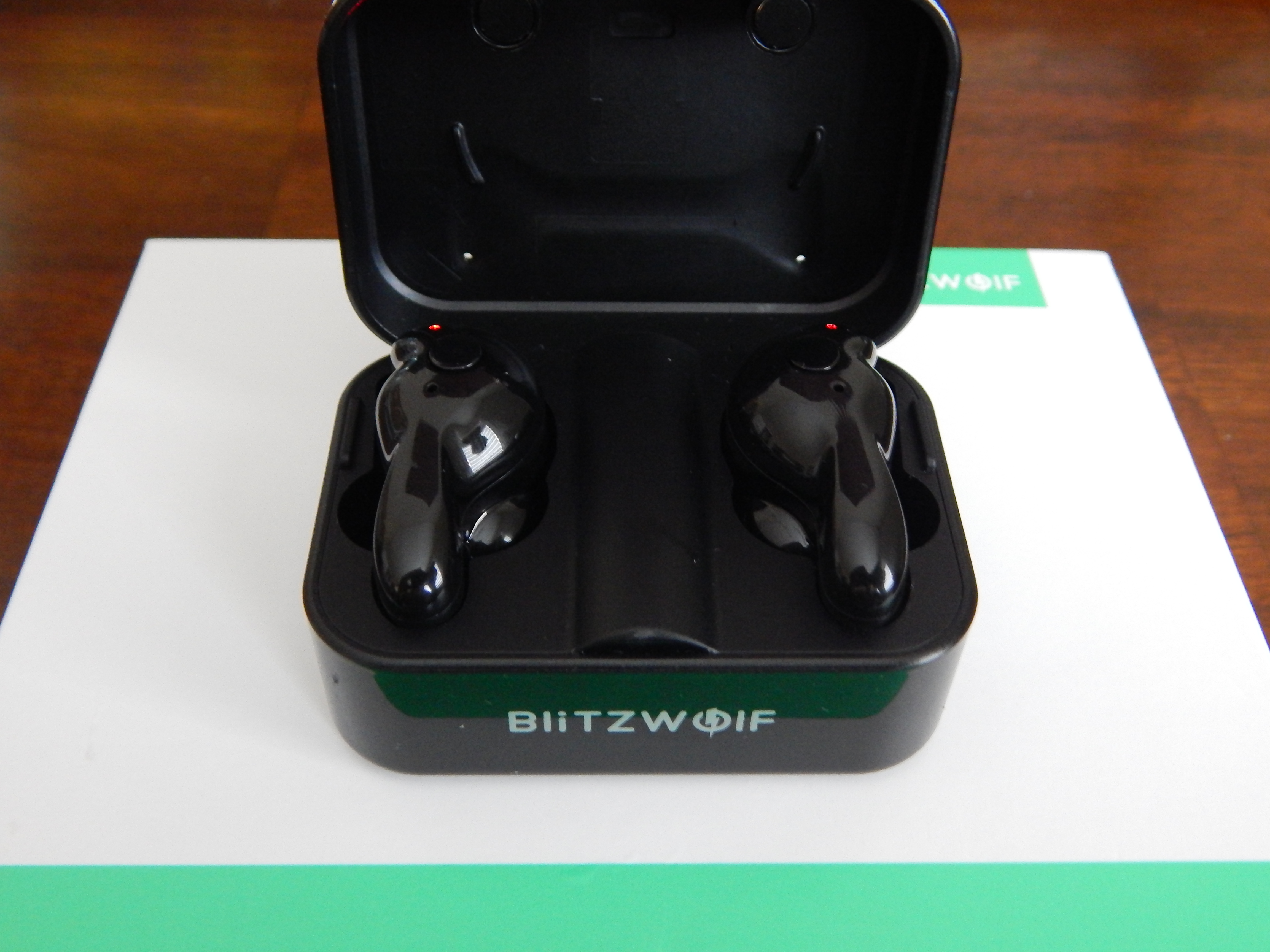 BlitzWolf BW FYE1 Case Open